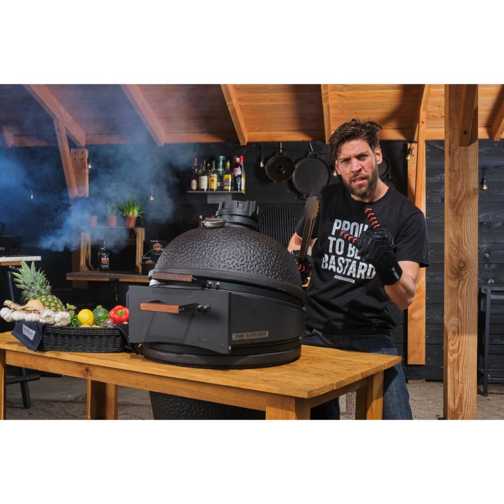 BASTARD ROTISSERIE - PIZZA (LARGE) BASTARD ROTISSERIE - PIZZA (LARGE)