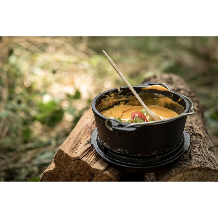 POT AVEC COUVERCLE EN FONTE AVEC BASE PLATE PETROMAX ft0.5-t (0.56 litres)