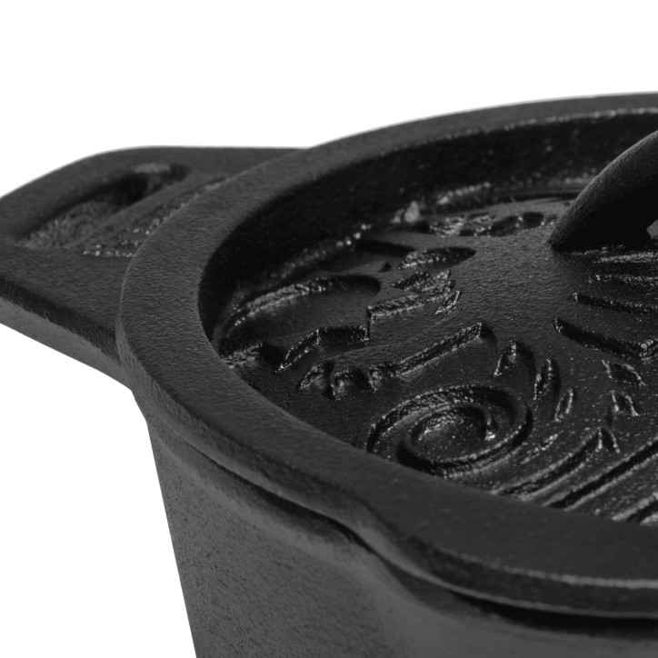 CAST IRON SAUCE PAN WITH LID PETROMAX kr1 (1liter) CAST IRON SAUCE PAN WITH LID PETROMAX kr1 (1liter)