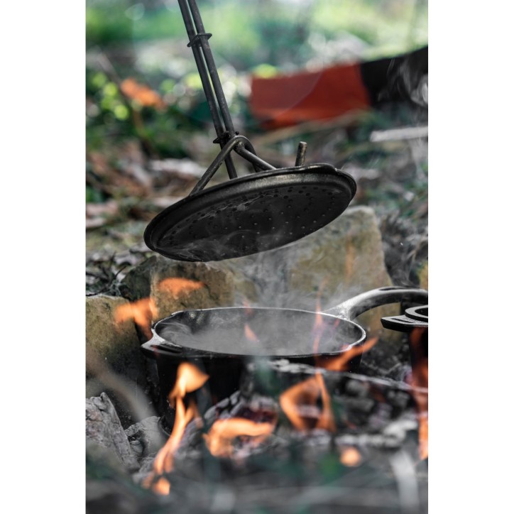 CAST IRON SAUCE PAN WITH LID PETROMAX kr2 (2 liters) CAST IRON SAUCE PAN WITH LID PETROMAX kr2 (2 liters)