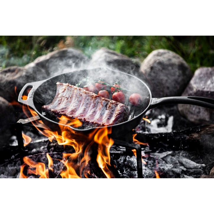 GRILL CASSEROLE AVEC POIGNÉE EN FONTE PETROMAX gp30-t (ø30 cm/2,5 liters) GRILL CASSEROLE AVEC POIGNÉE EN FONTE PETROMAX gp30-t (ø30 cm/2,5 liters)