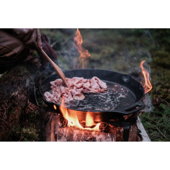 FIRE SKILLET WITH ONE PAN HANDLE PETROMAX fp40-t (ø40 cm/4,7 liters) FIRE SKILLET WITH ONE PAN HANDLE PETROMAX fp40-t (ø40 cm/4,7 liters)