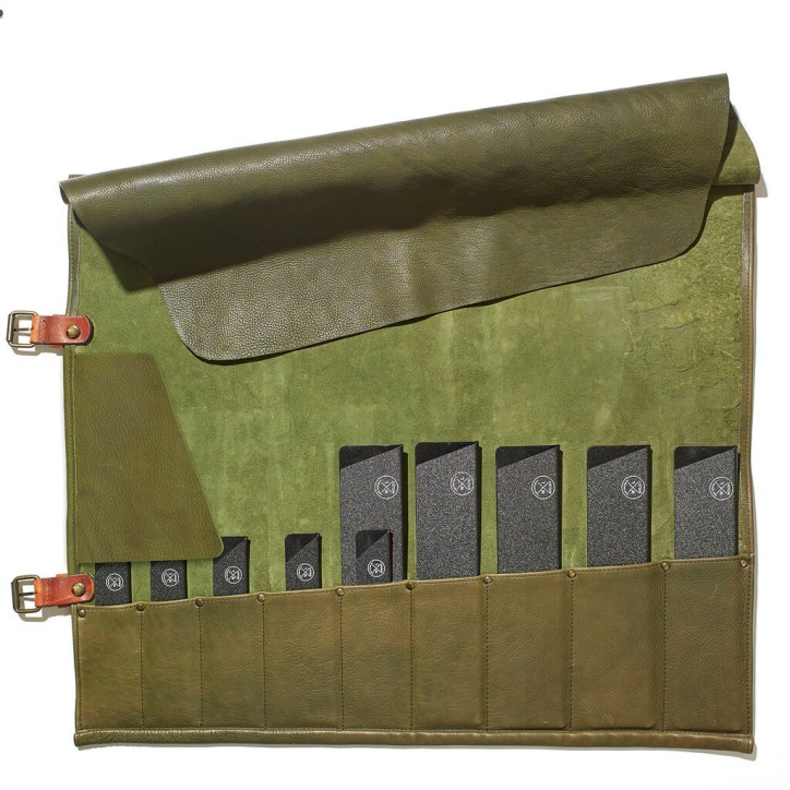 LEATHER KNIFE ROLL - 9 POCKETS WITLOFT (GREEN/COGNAC) LEATHER KNIFE ROLL - 9 POCKETS WITLOFT (GREEN/COGNAC)
