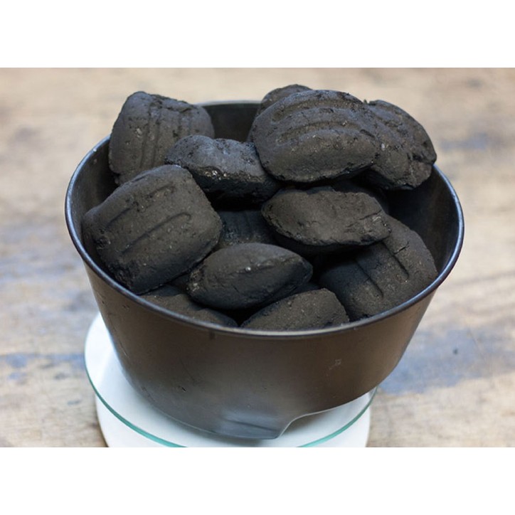 PREMIUM CHARCOAL BRIQUETTES - 4 KG