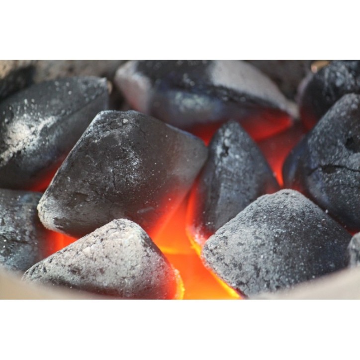 PREMIUM CHARCOAL BRIQUETTES - 4 KG