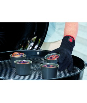 PAIR OF WEBER GLOVES SIZE L/XL