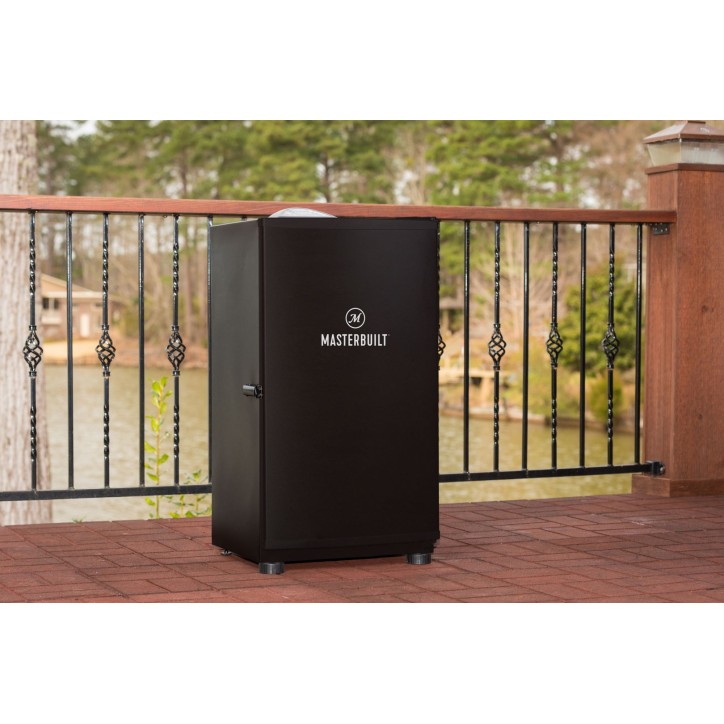 ELECTRIC DIGITAL SMOKER 30'' MASTERBUILT (MES130B) ELECTRIC DIGITAL SMOKER 30'' MASTERBUILT (MES130B)
