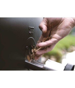 BLUETOOTH ELECTRIC DIGITAL SMOKER 30'' MASTERBUILT (MES130P)