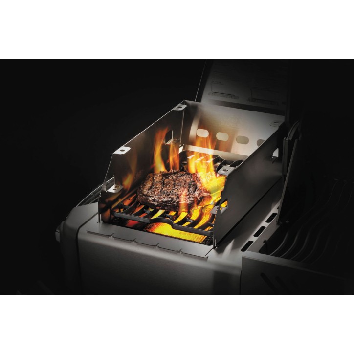SIZZLE ZONE™ BURNER WINDSHIELD AND SKEWER RACK NAPOLEON - LARGE SIZZLE ZONE™ BURNER WINDSHIELD AND SKEWER RACK NAPOLEON - LARGE