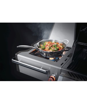 BARBECUE NAPOLEON PRESTIGE PRO 825 WITH POWER SIDE BURNER, INFRARED REAR & BOTTOM BURNERS STAINLESS STEEL