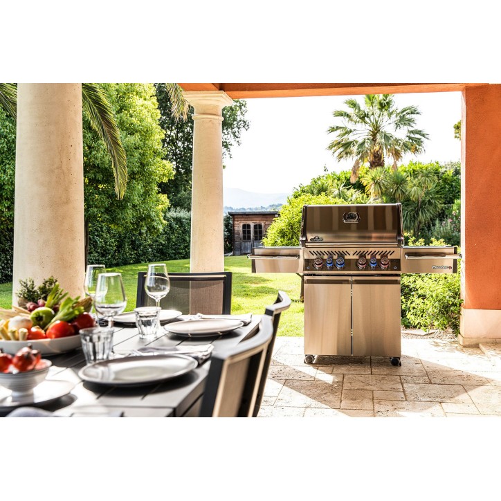 BARBECUE NAPOLEON PRESTIGE PRO 500 À BRÛLEURS LATÉRAL ET ARRIÈRE INFRAROUGES INOX GAZ NATUREL