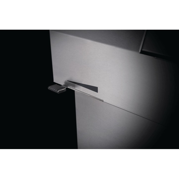 BARBACOA PROFESIONAL DE CARBÓN PRO605 INOX NAPOLEON BARBACOA PROFESIONAL DE CARBÓN PRO605 INOX NAPOLEON