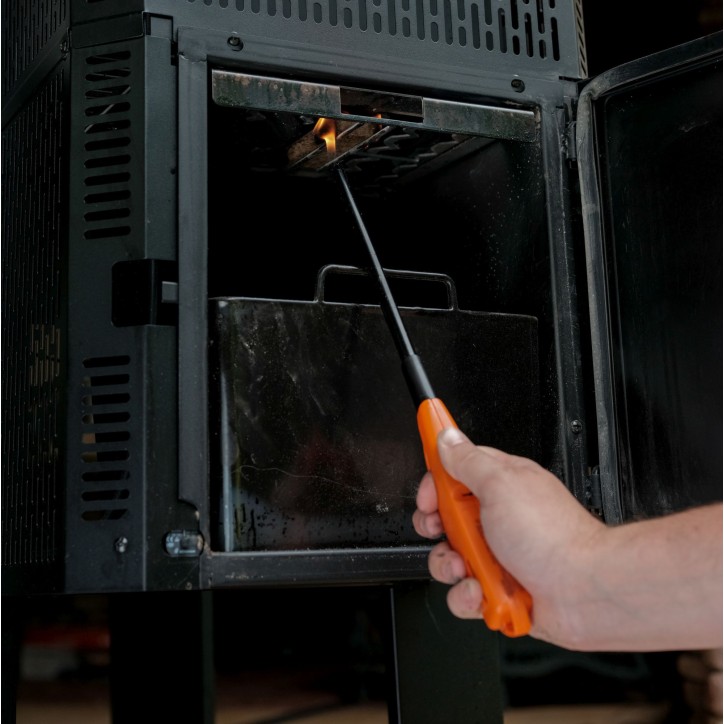 CHARCOAL BARBECUE / SMOKER GRAVITY SERIES 800 MASTERBUILT (MCG800G) CHARCOAL BARBECUE / SMOKER GRAVITY SERIES 800 MASTERBUILT (MCG800G)