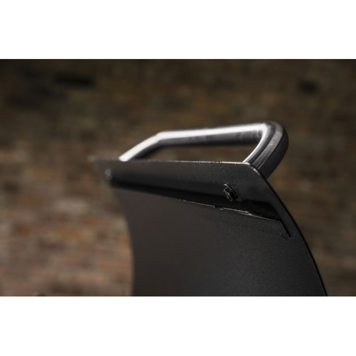 BARBACOA DE PELLETS TRAEGER IRONWOOD 650 + FUNDA + ESTANTE FRONTAL DE REGALO