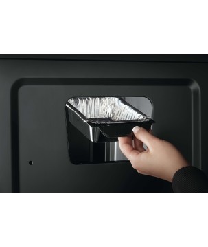 BARBACOA NAPOLEON FREESTYLE 425 CON QUEMADOR LATERAL SIZZLE ZONE