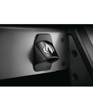 BARBACOA NAPOLEON FREESTYLE 425 CON QUEMADOR LATERAL SIZZLE ZONE